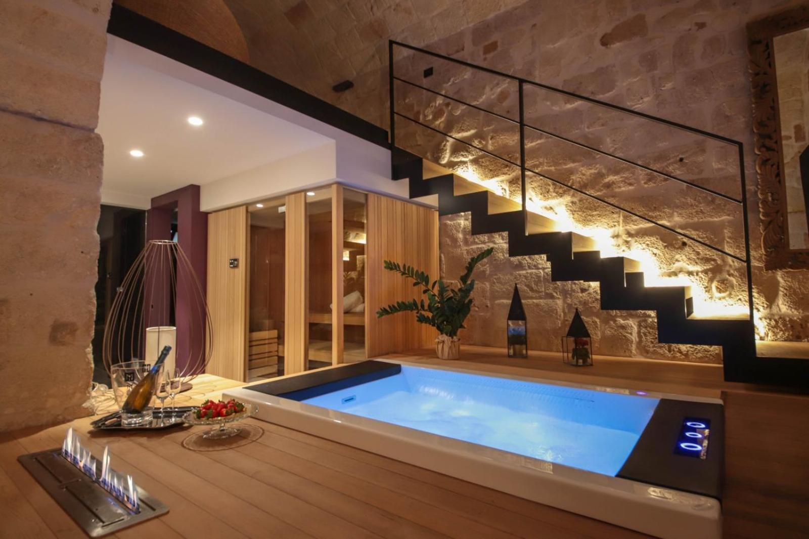Suite & Spa Via Veneto Monopoli Exterior photo